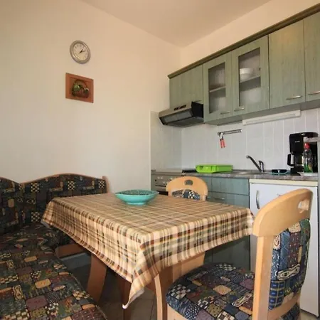 Apartamento By The Sea Privlaka, Zadar - 22380