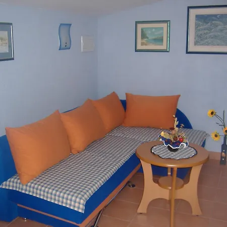 Apartamento By The Sea Privlaka, Zadar - 22380