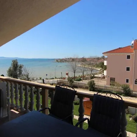 By The Sea Privlaka, Zadar - 22380 Apartamento *